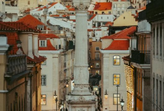 葡萄牙里斯本市区-贝伦塔-贝伦蛋挞店-可全境包车-精选【专属客服和本地中文司机，一家一团包车】