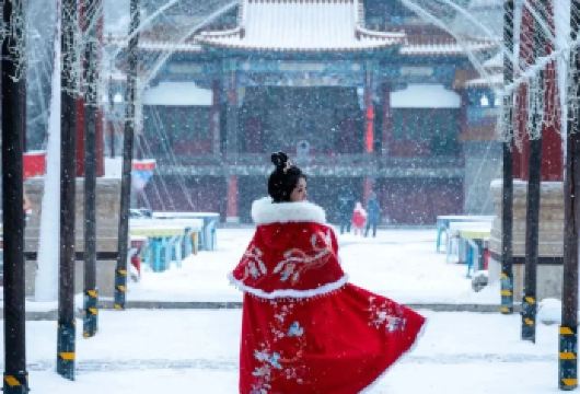 古北水镇一日游【纯玩多套餐可选·景区自由行/无人机/水舞秀】【[服务升级]品质大巴舒适座椅，景区自由行，贴心&自由；】