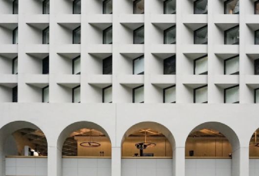 香港一日游+太平山顶+星光大道+天星小轮【/全景观光】【[优选行程]：经典观光游，乘天星小轮游维港，打卡西九艺术公园，星光大道】