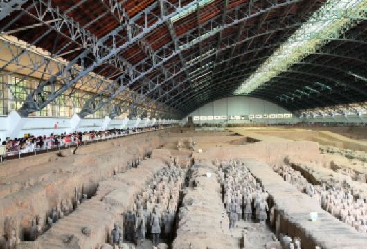 【2-6人纯玩包车】西安兵马俑+赳赳大秦B区演出票【[私家精品小团]2-6人小团，三环内酒店上门接送，独立讲解，保证不拼团，一家一车，睡醒出发!】