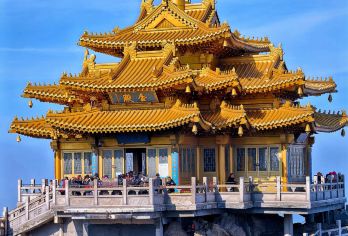 【2-8人纯玩小团】洛阳老君山一日游览雪景|赏灯影|直达索道【[上门接送]主城区上门接送，直达景区索道口】