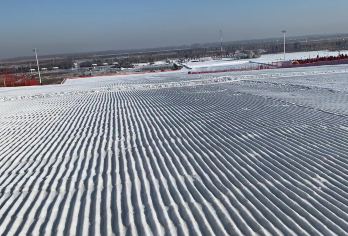 河口冰雪乐园一日游【哈尔滨超给力滑雪场，娱雪滑雪套餐】【湿地公园，休闲娱乐】