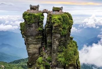 贵州梵净山一日游【私家团包车游+上门接送+独立成团不拼车】【一单一团，独立包车，纯玩随心游】