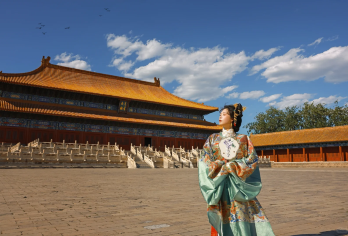 故宫博物院半日游【3小时深度讲解含珍宝馆中文可升级独立小团】【专业中文导游深度讲解3小时左右，带你了解故宫，拒绝走马观花】