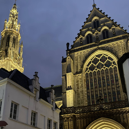 比利时布鲁塞尔-布哈瑟尔特小镇一日游【中文专车-悦享旅途】