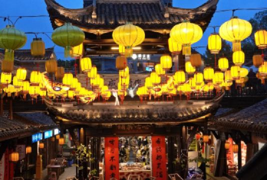 纯成都市区蜀韵烟火-人民公园鹤鸣茶社 5座/7座可选包车【纯玩·专车 上门接送】