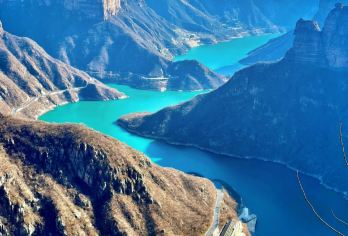 河南宝泉崖天下+宝泉大峡谷一日游【新乡出发，可选仅含往返车】【勇闯宝泉崖天下】