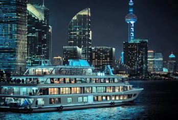 英语小团上海外滩城隍庙 上海中心一日游，经典线路【英语 专业导游带队 幽默讲解】