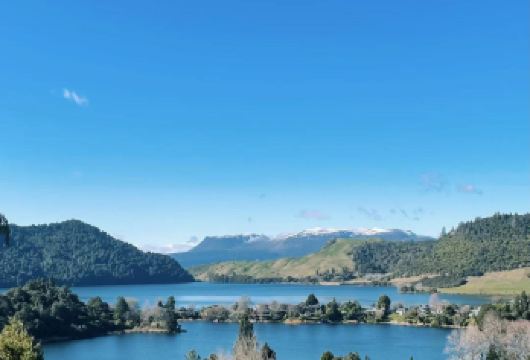 奥克兰包车至罗托鲁瓦的单程一日游：陶波+胡卡瀑布+毛利文化村【专属车辆，奥克兰市区酒店上门接，送至罗托鲁瓦，中文司导贴心服务】