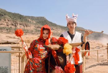 陕西黄河壶口瀑布一日游【免升头等舱 | 含午餐 | 接早】【[精彩体验]换种方式玩壶口，带您找到彩虹制霸朋友圈！】