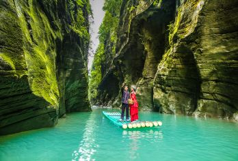 宣恩+屏山峡谷【2-8小团，独立团，自营发班，纯玩无购物【[享途品质]恩施旅行社自营联合发班，十年接待经验，一手资源品质无忧！】