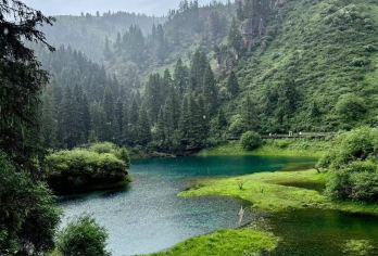 松潘牟尼沟一日游雪宝鼎【松潘古城/松潘站牟泥沟景区往返拼车】【纯玩无购物 车型可选】