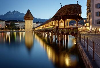 【瑞士中部打卡地一日游】苏黎世+卢塞恩+因特拉肯【涵盖湖光山色与少女峰地区标志性景观。】