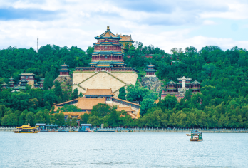 恭王府+颐和园+圆明园：文化历史探寻之旅【无购物不进店导游深度讲解含无线降噪耳机】