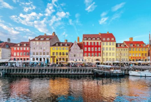 丹麦哥本哈根-卡隆堡宫海事博物馆-可多日/包车【精选老司机】【包车一日游，解锁旅行新方式！独立车辆配备经验丰富的老司机，为您量身打造专属行程。】