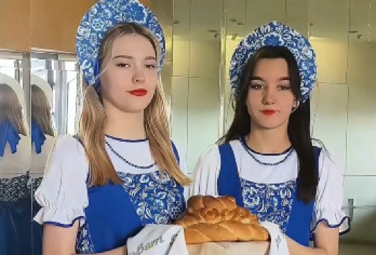 俄罗斯红石（即克拉斯诺卡缅斯克）一日游（特色迎宾+大肉串）【每年10月15日-次年4月30日为旅游淡季，中俄规定需够4位才能免签成团，请提前咨询客服后再下单】