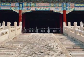 北京故宫博物馆一日游+黄包车体验【含门票·人工深度讲解】【专业导游，经验丰富】