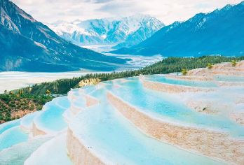 丽江+虎跳峡(香格里拉段)+白水台+香格里拉一日游拼车【游玩轻松自在】