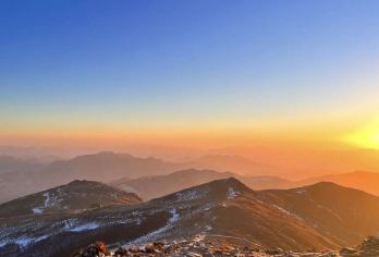 元旦跨年夜爬东灵山【包饺子+观日出 登顶2303米主峰】【徒步挑战北京最高峰2303米】