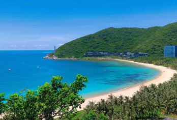 市区接【百福岛登岛浮潜】or【太阳湾果冻海浮潜】【快艇出海游玩，浮潜畅玩，照片视频免费送】