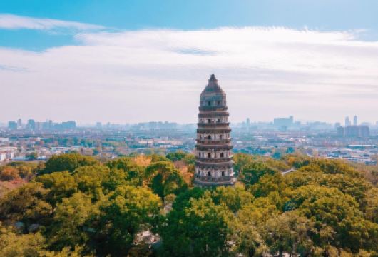 【18人园林专线】拙政园+寒山寺+狮子林+虎丘+山塘街一日游【[园林专线 ]精选纯玩，天天发团，深度游览高价值景点，沉浸体验，让旅程充实而难忘。】