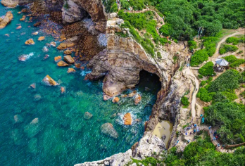 天文台+桔钓沙杨梅坑鹿嘴山庄+大鹏所城较场尾+阿卡那拉玻璃海【上门接送，纯玩一日游】