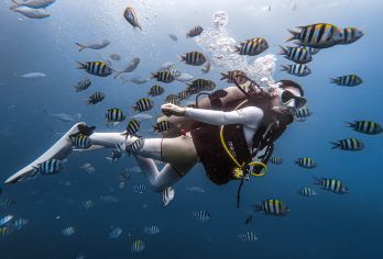三亚蜈支洲岛极限玩家丨海上娱乐项目不限次数体验 | 可玩两天【可选专车上门接送，自行前往，游玩时间自己做主，VIP通道免排队上下岛】