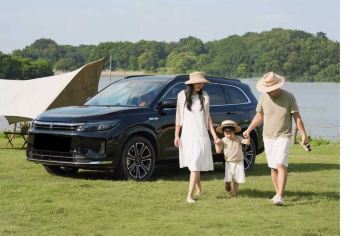 青岛崂山风景区一日游【包车+接送+赶海+时间自由+专车进山】【[私人定制]多个景点、多种车型自由选择，包车畅玩10小时！】