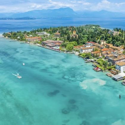 【意大利威尼斯往返】维罗纳+西尔苗内包车一日游【中文司机】