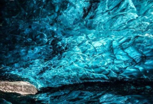 冰岛雷克雅未克黄金圈+蓝冰洞徒+黑沙滩【私家包车+免费定制】【专属私密，一家一团，尽享自在旅途。】