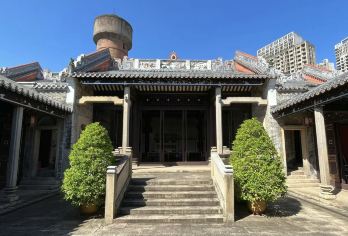 钦州老街区+广州会馆+宋城墙遗址公园一日游·打卡钦州热门景点【私家团行程·一单一团·不拼陌生人】