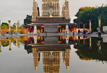 成都周边小众网红打卡地：龙兴寺+中坝保护站+海窝子古镇一日游【可选英文导游|专车接送|行程可调|可定制行程】