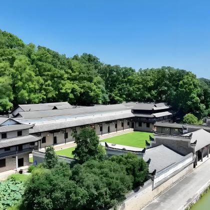 曾国潘故居包车游（2-8人小团）不拼团+私家团+上门接送