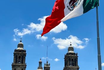 墨西哥宪法广场-国家宫殿-墨西哥历史国家博物馆一日游【穿越千年的墨西哥心脏】