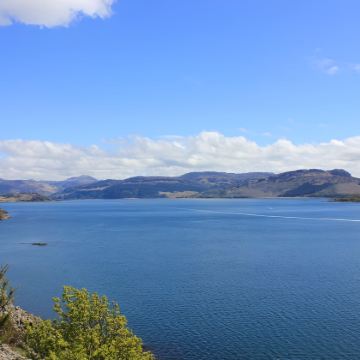 英国爱丁堡出发 尼斯湖+格伦科峡谷+高地一日游(大/小团)