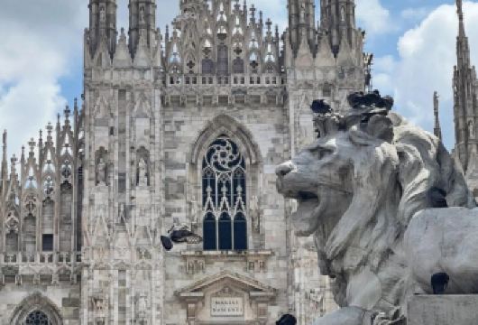 意大利米兰市区景点-米兰大教堂-埃马努埃莱二世长廊-包车精选【专属客服和本地中文司机，一家一团包车】