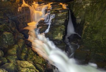 【纯玩+避暑+市区酒店接送】腾龙洞一日游【食在恩施：品尝正宗恩施土家菜，张关合渣、土家腊肉格格、富硒小土豆、恩施豆皮....】