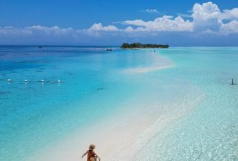 仙本那小马达京+汀巴汀巴半日游【上下午可选+浮潜+长尾沙滩】【重磅新品！精品半日出游，与大自然亲密互动，一次性玩转2大拖尾沙滩】