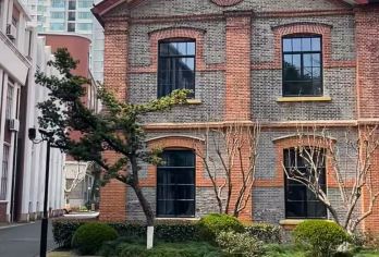 上海交通大学一日游【在校学生讲解+学习经验交流分享】【[顶尖学府·深度探秘] 不再是隔墙观望！深入中国历史悠久、享誉世界的大学内部】