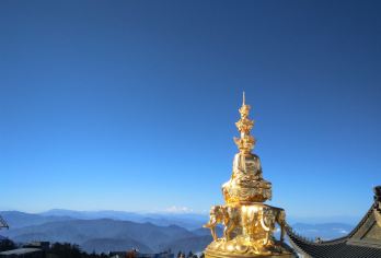 峨眉山+乐山大佛一日游【2-6人小团｜船游大佛｜峨眉山金顶】【[2-6人纯玩小团]| 主打松弛自由 | 贴心管家专属服务 | 只为给您更私密的旅行体验。】