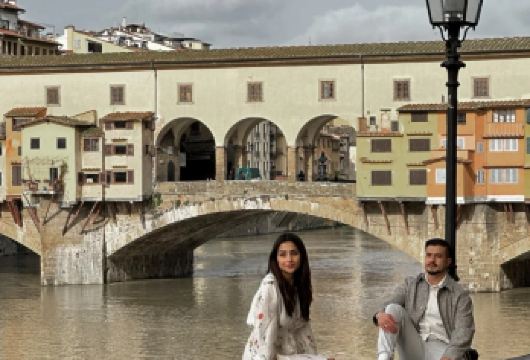 意大利佛罗伦萨-圣母百花大教堂-乌菲兹美术馆-包车-精选【专属客服和本地中文司机，一家一团包车】