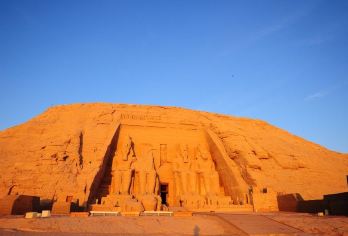 阿斯旺包车游｜三大神庙：阿布辛贝勒+科翁波+埃德夫+尼罗河【一日尽览尼罗河三大精华神庙：从世界遗产阿布辛贝，到双神共奉的科翁波，再到埃德夫，文化浓度极高。】