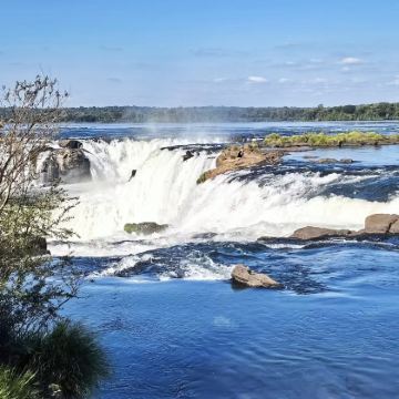 巴西伊瓜苏：伊瓜苏国家公园+魔鬼喉+三国边境 中文包车可定制