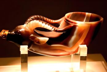 陕西历史博物馆【含门票+大咖讲解+基础珍宝2.5小时】【陕西历史博物馆基础门票为0元免费门票，该产品为讲解套餐产品包含入园门票+讲解】