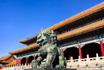 【多语种深度讲解】北京精华散拼、小包团：天安门广场 + 故宫【1.[灵活出行]拼团，私人小包团自由选择，灵活省钱更省心】