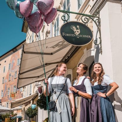 维也纳-月亮湖-萨尔茨堡一日游，【中文司导提供服务】！