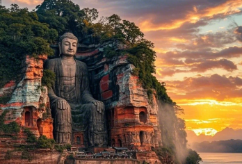 乐山大佛+成都大熊猫繁育研究基地1日游【纯包车&自由行纯玩】【[优势亮点]私家团、ViP一单一团，不拼车，不拼人，专车专用，属于专属空间。】