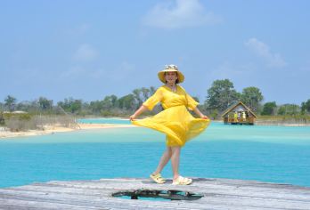 民丹岛迷你沙漠和蓝湖之旅，包含摄影、ATV、海鲜午餐和 SPA 选项【您的旅程将从游览风景秀丽的迷你沙漠和蓝湖开始，这两个地方都是摄影的理想场所。 选择一项体验来个性化您的冒险：10 张专业照片/30 分钟 ATV 骑行/海鲜午餐/或 60 分钟水疗按摩。 自由定制您的旅程，享受*令您兴奋的体验。】