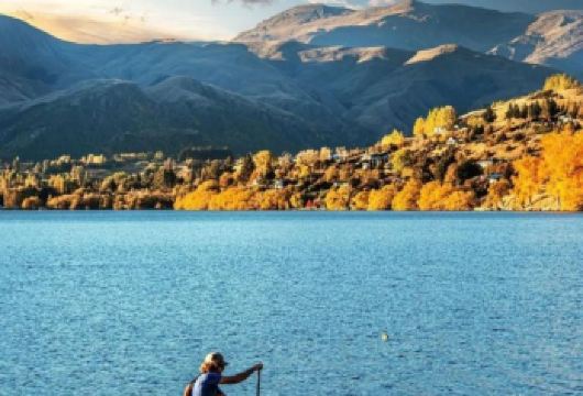 新西兰皇后镇-天堂镇-箭镇-瓦卡蒂普湖-中文包车私享行【精选热门景点，高效游玩不走回头路，深度了解文化内涵，贴心服务保障，轻松享受旅程，性价比超高的旅行。】