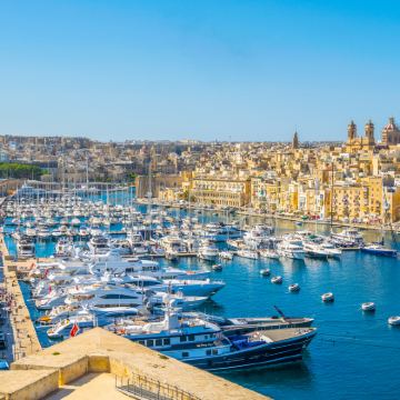 马耳他瓦莱塔上巴拉卡花园+旧薄荷街+水上的士+地下宫殿一日游